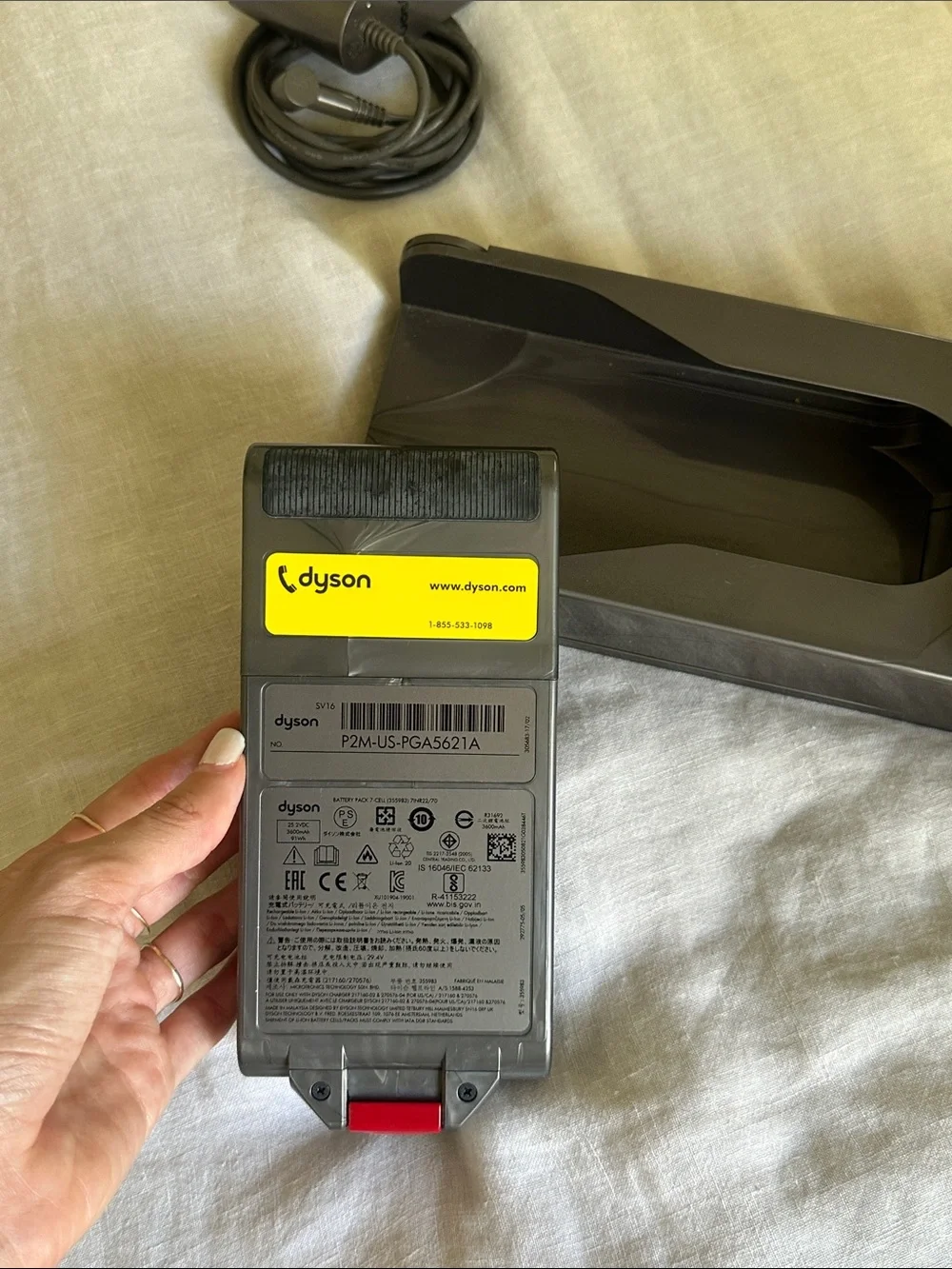 Dyson Black Charging Dock, Adapter and Wall Mount Set